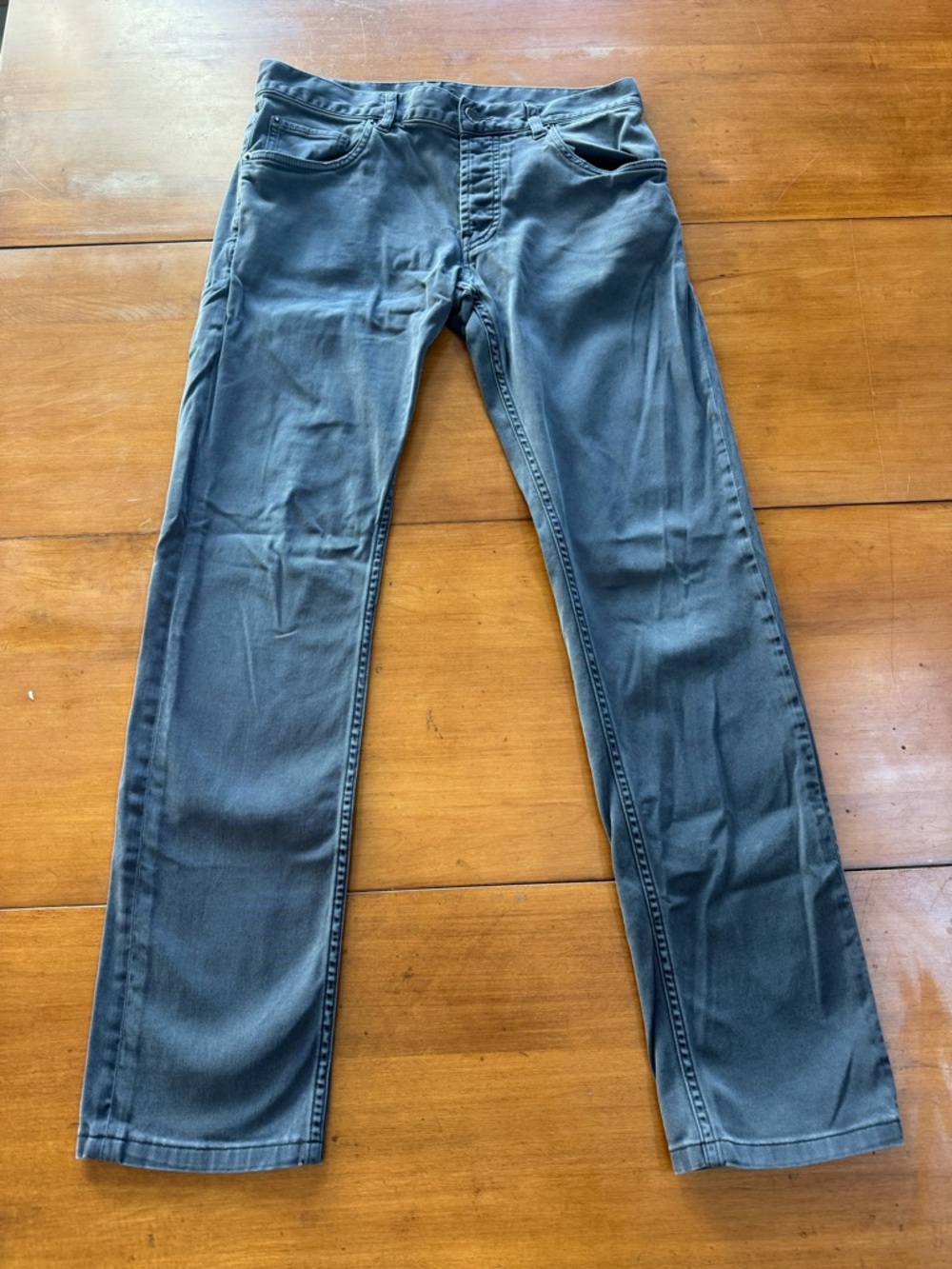 Prada Milano Men's Mid-Rise Skinny Jeans Faded Slate Grey Charcoal Size 31